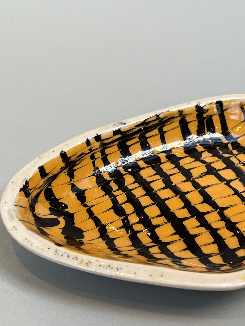 Slipware dish